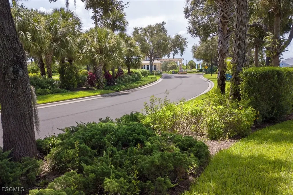 3211 Cottonwood Bend Fort Myers FL 33905