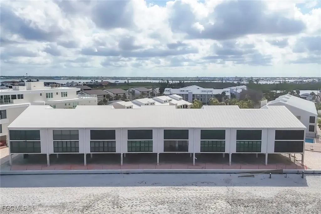 2700 N Beach Road Englewood FL 34223