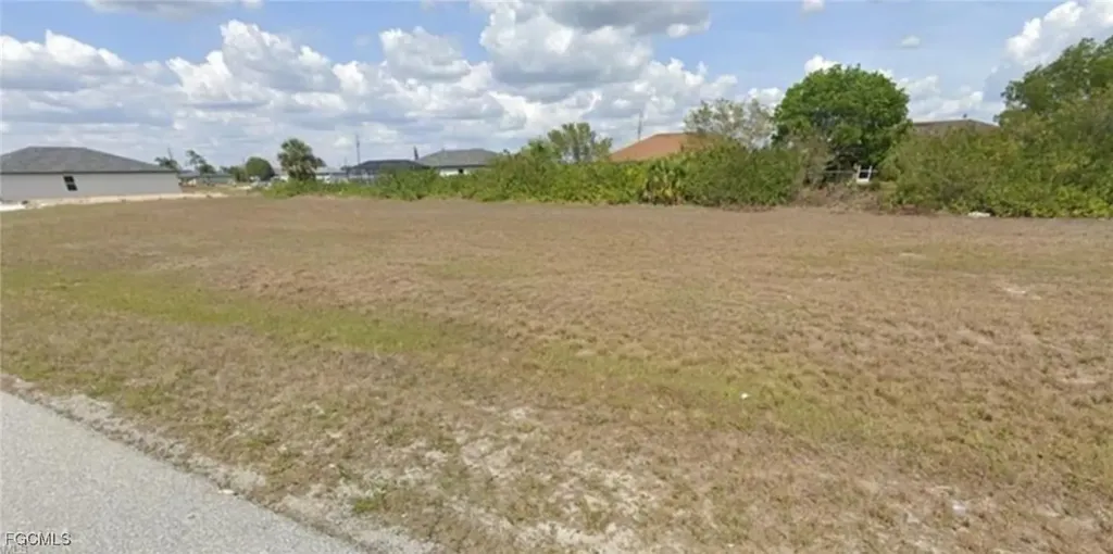 2519 NW 9th Avenue Cape Coral FL 33993