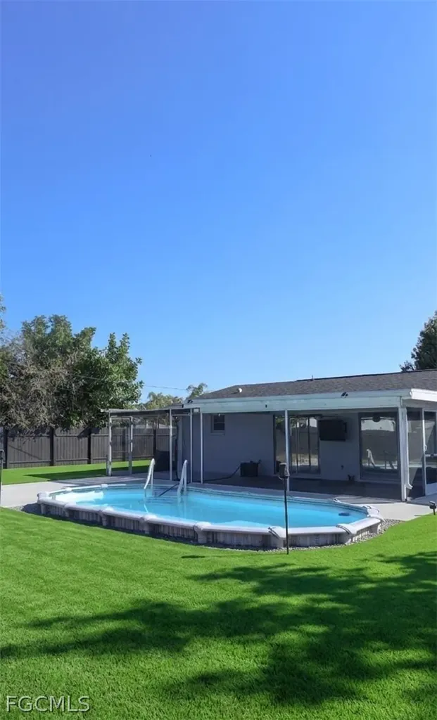 1206 SE 23rd Place Cape Coral FL 33990