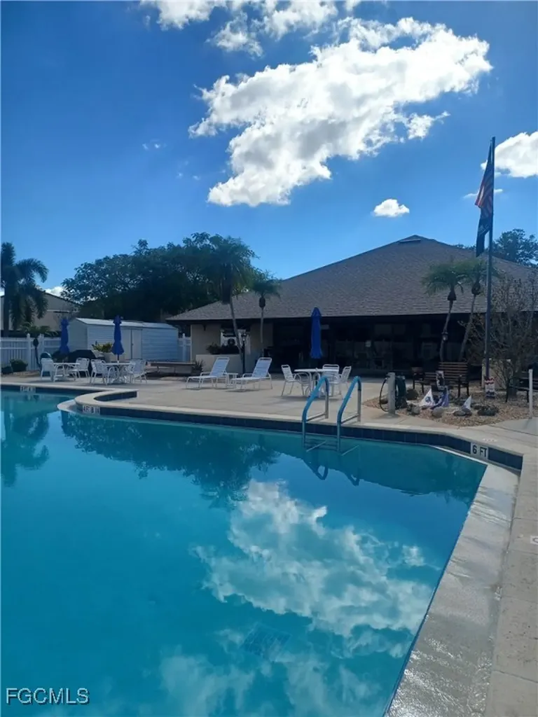 1210 SE 6th Terrace Cape Coral FL 33990