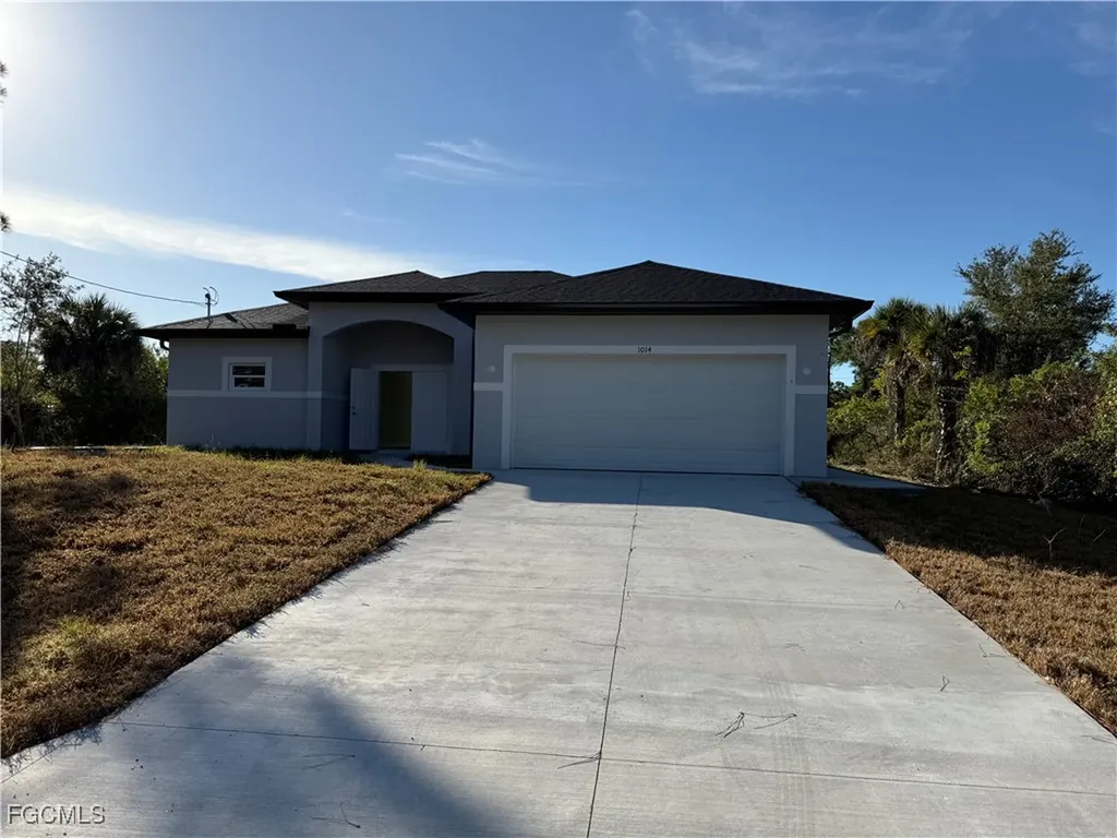 1014 Lakeside Drive Lehigh Acres FL 33974
