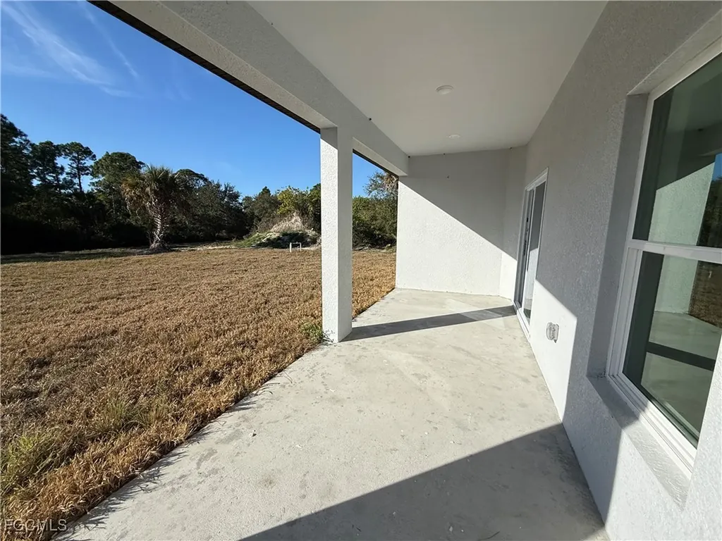 1014 Lakeside Drive Lehigh Acres FL 33974