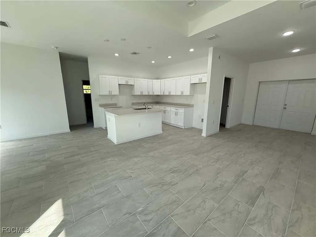 1014 Lakeside Drive Lehigh Acres FL 33974