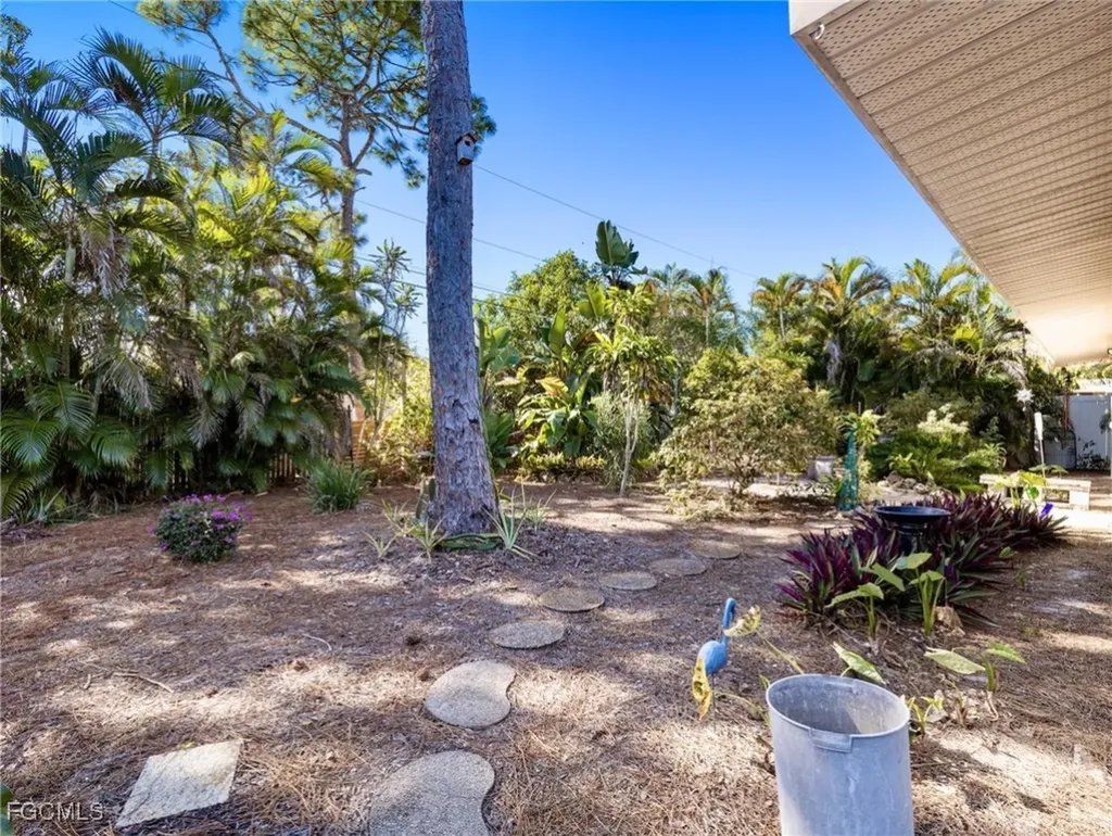 2442 Gorham Avenue Fort Myers FL 33907