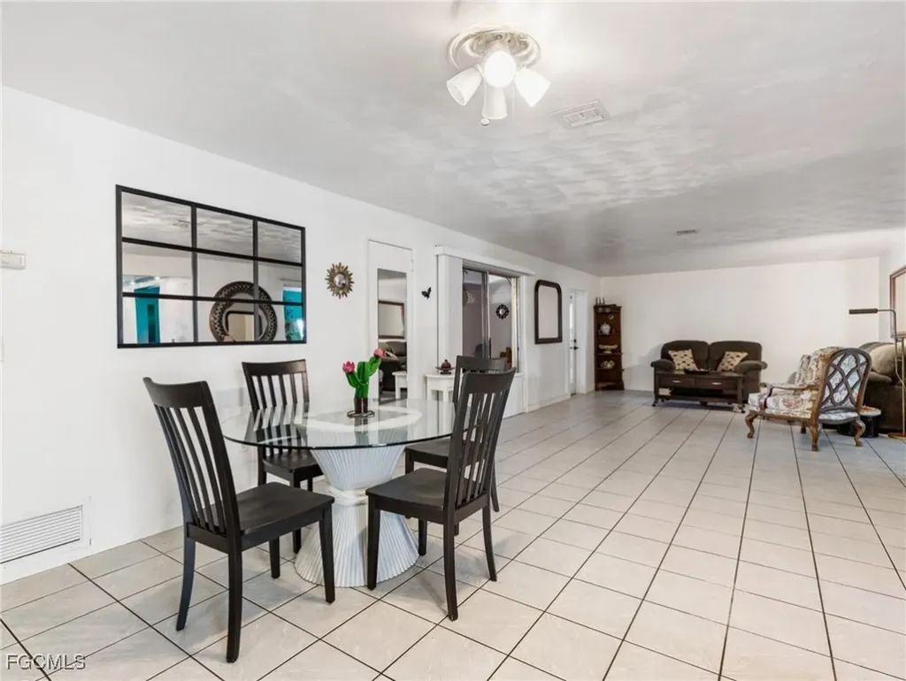 2442 Gorham Avenue Fort Myers FL 33907