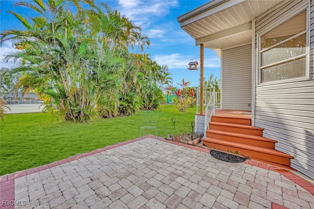 10827 Little Heron Circle Estero FL 33928