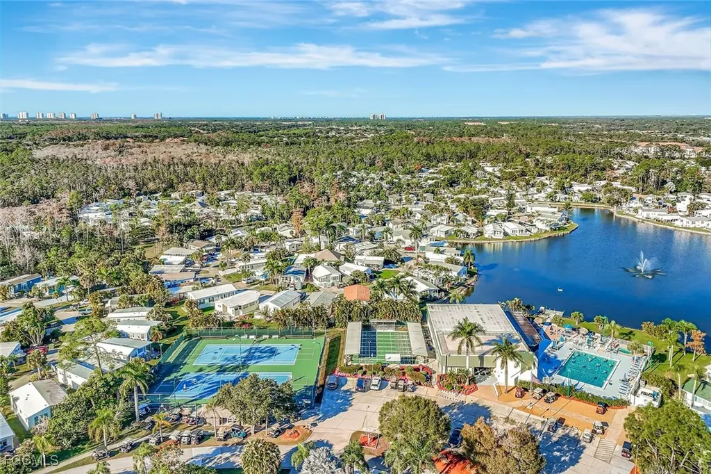 10827 Little Heron Circle Estero FL 33928