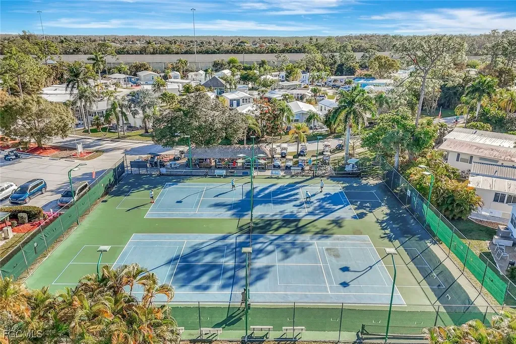 10827 Little Heron Circle Estero FL 33928