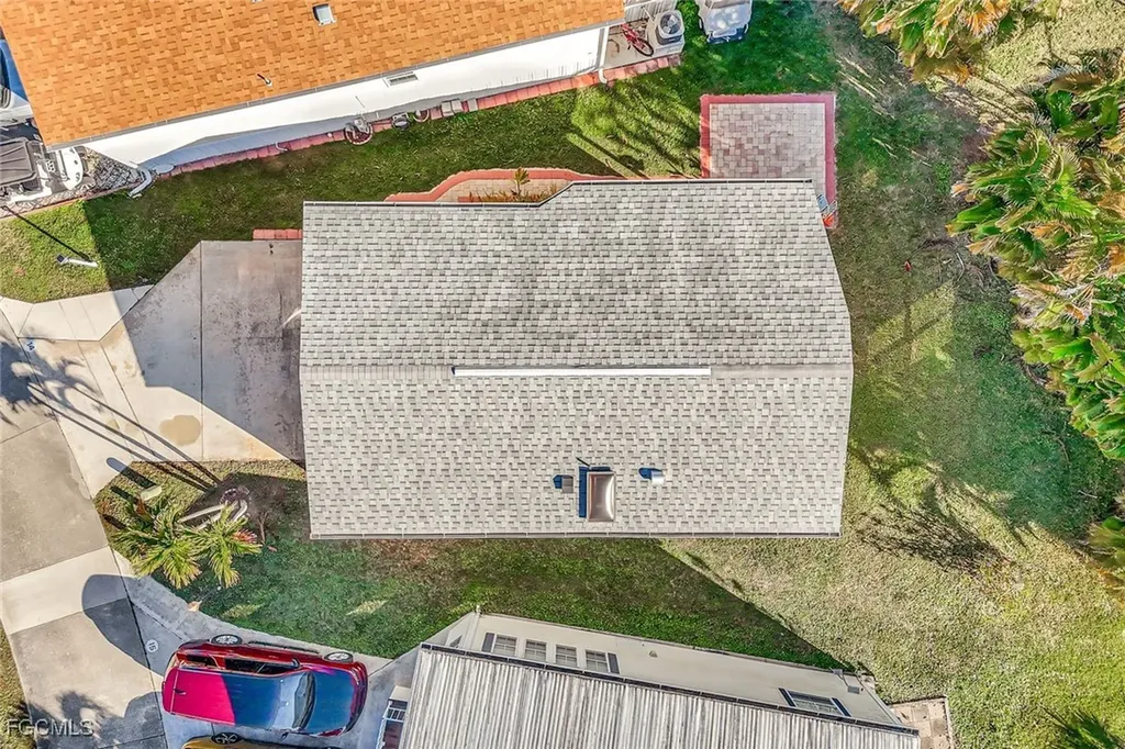 10827 Little Heron Circle Estero FL 33928