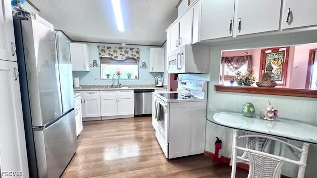 5533 Adam Drive North Fort Myers FL 33917