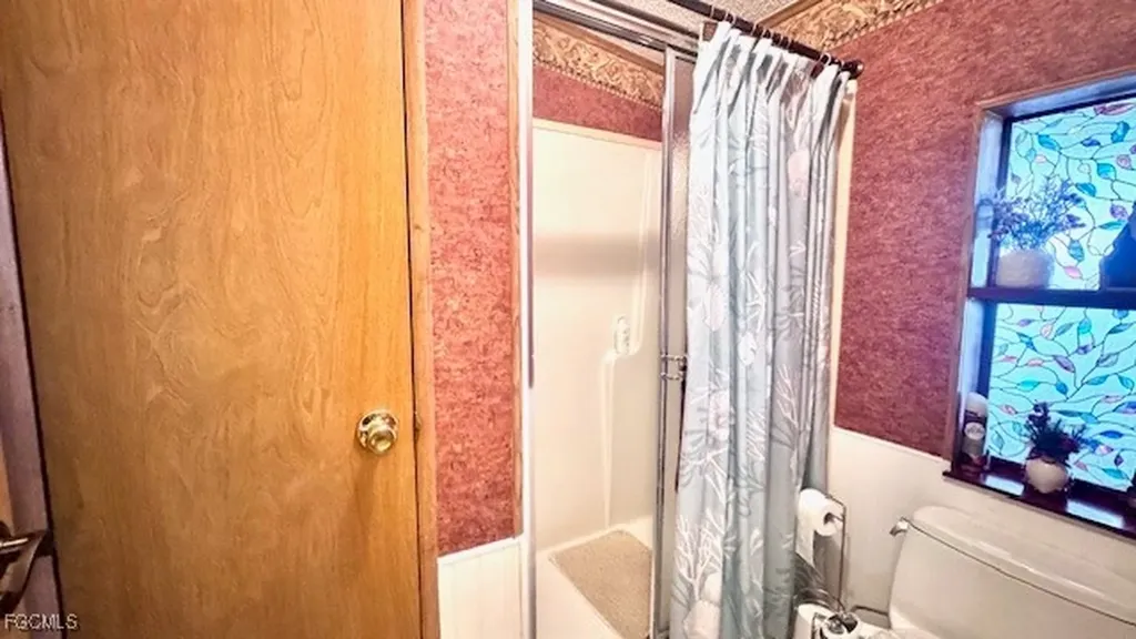 5533 Adam Drive North Fort Myers FL 33917