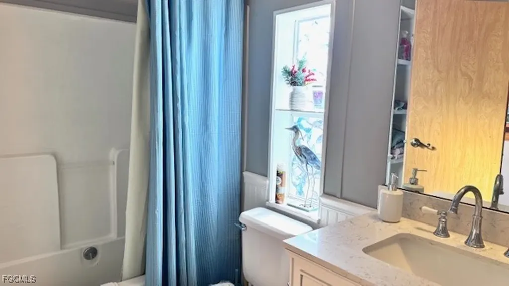 5533 Adam Drive North Fort Myers FL 33917