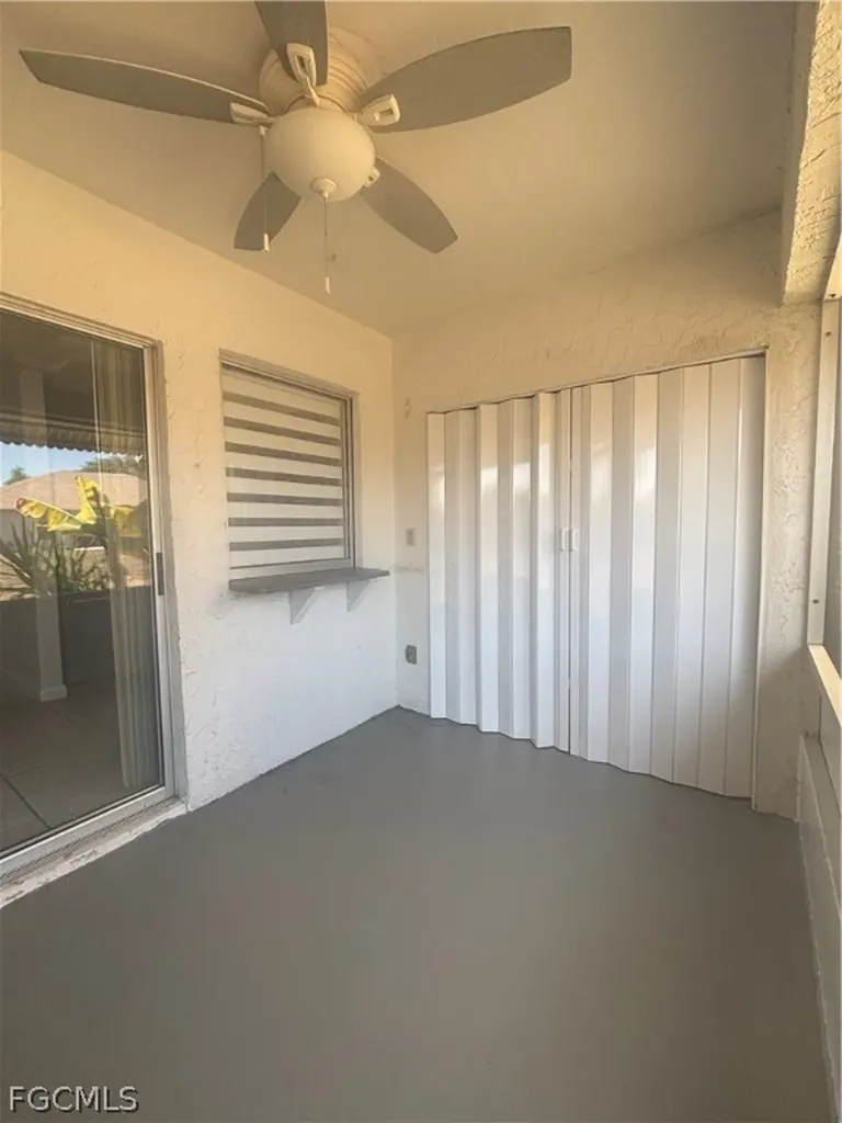 1219 SE 23rd Place Cape Coral FL 33990