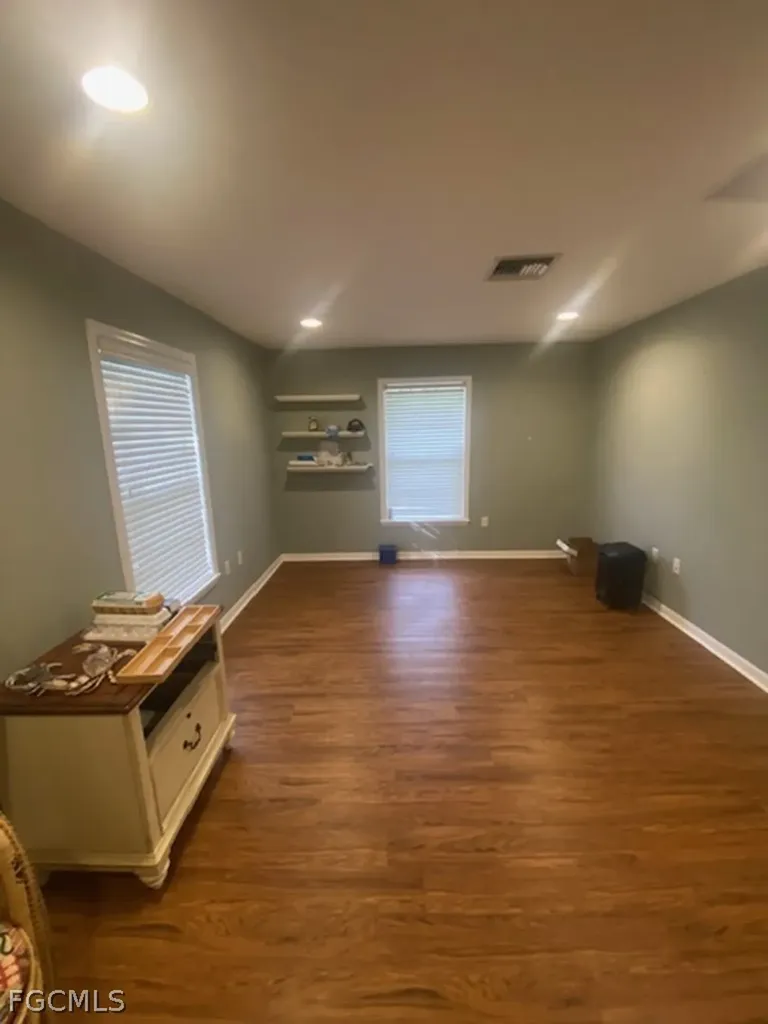 1329 Hibiscus Drive Cape Coral FL 33909