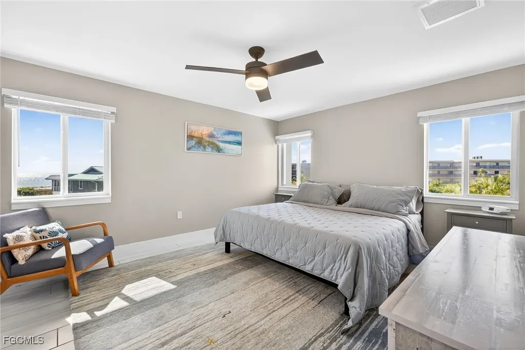 1341 Middle Gulf Drive Sanibel FL 33957