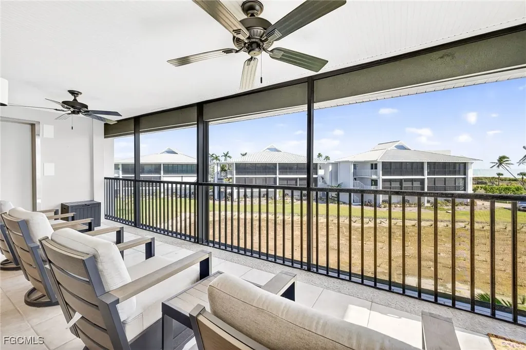 1341 Middle Gulf Drive Sanibel FL 33957