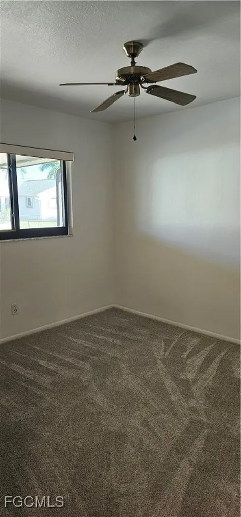3415 SW 6th Place Cape Coral FL 33914