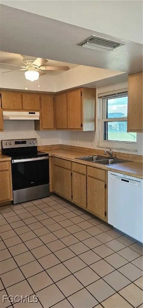 3415 SW 6th Place Cape Coral FL 33914