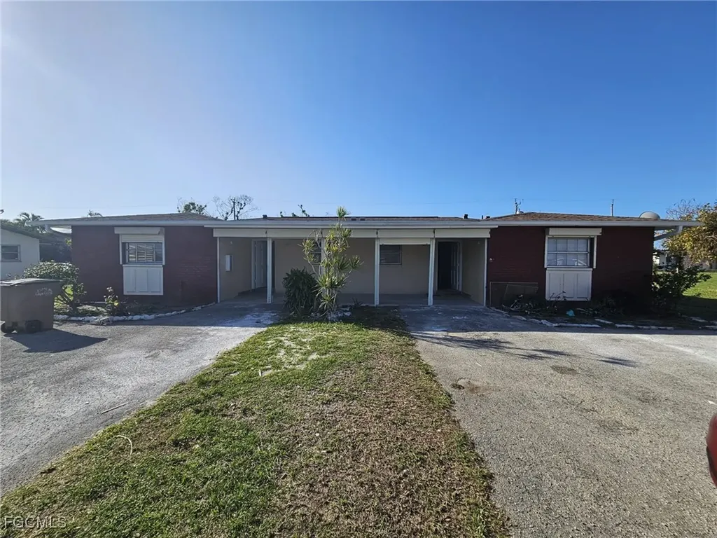 326 Palmetto Drive Cape Coral FL 33904