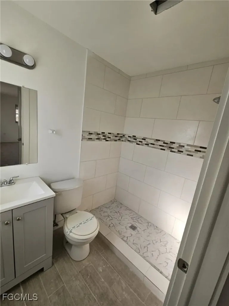326 Palmetto Drive Cape Coral FL 33904