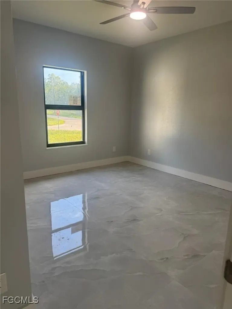 1206 E 11th Street Lehigh Acres FL 33972