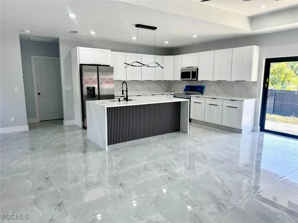 1206 E 11th Street Lehigh Acres FL 33972