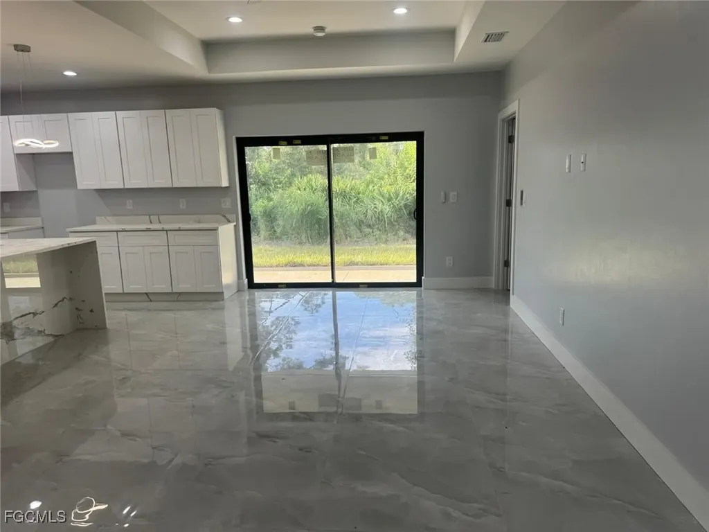 1206 E 11th Street Lehigh Acres FL 33972