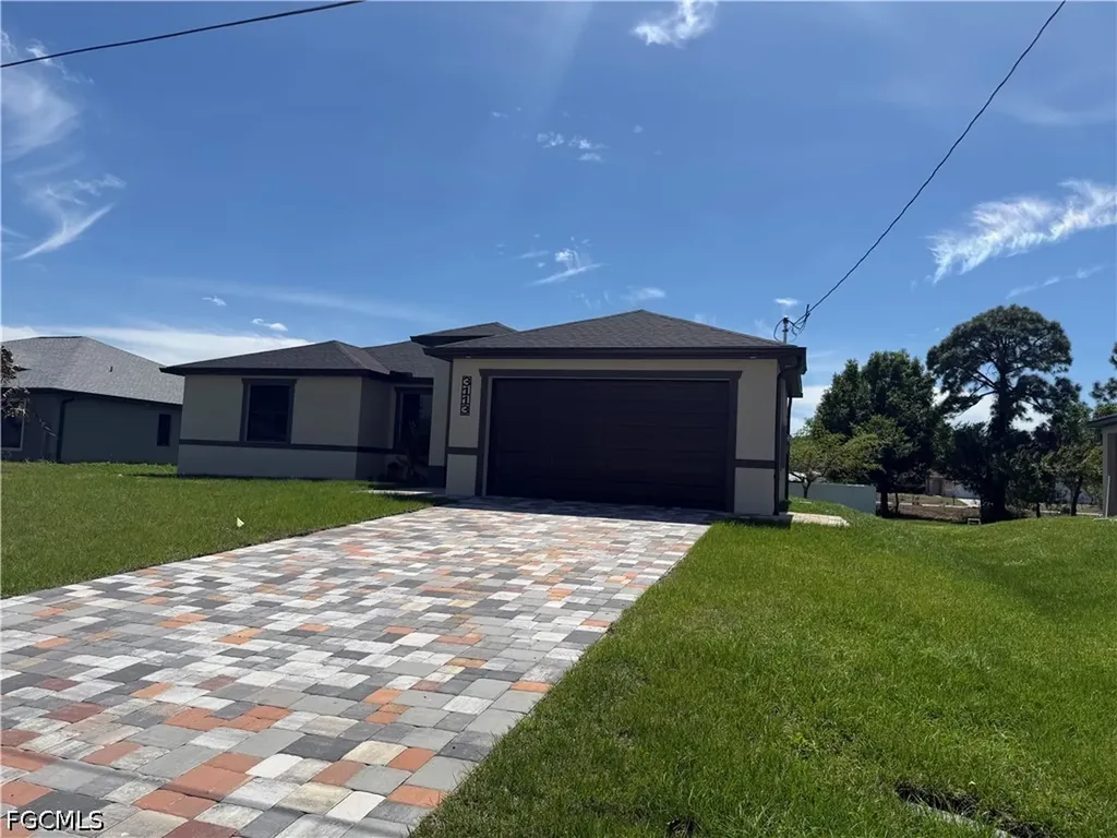 3113 26th Street SW Lehigh Acres FL 33976