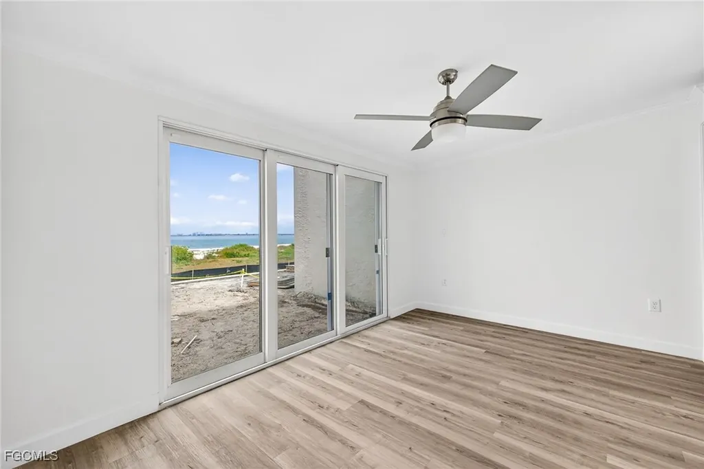 200 Periwinkle Way Sanibel FL 33957