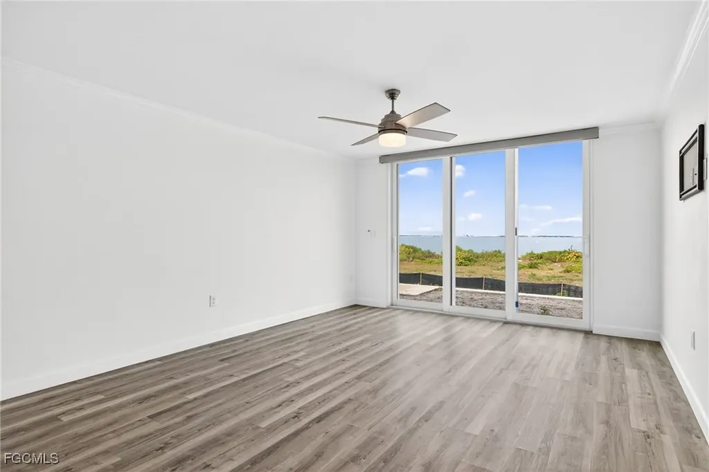 200 Periwinkle Way Sanibel FL 33957