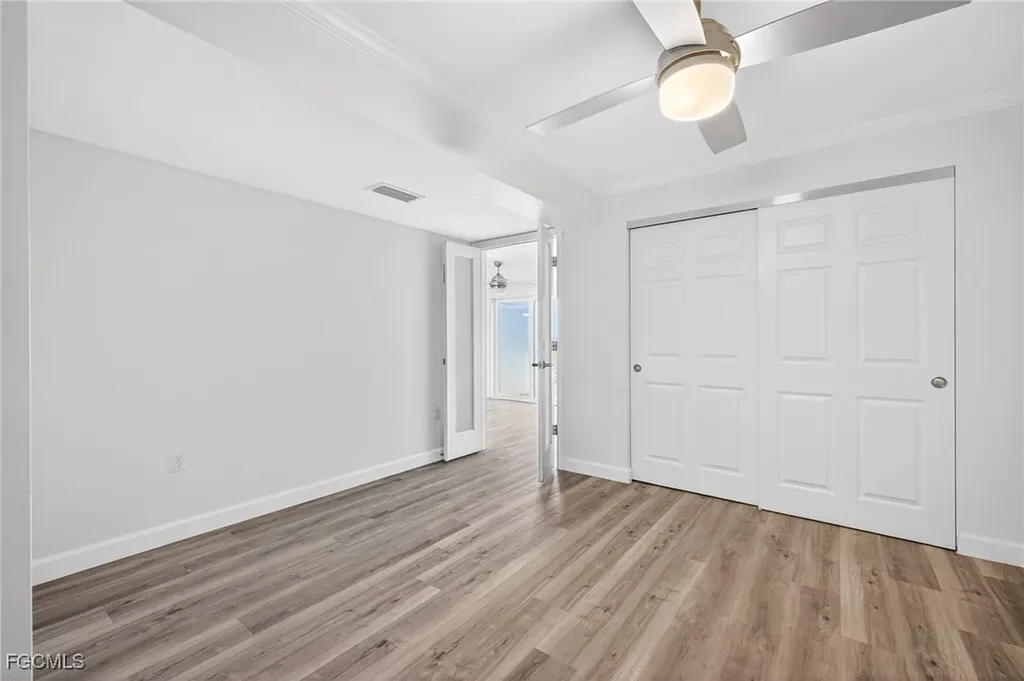 200 Periwinkle Way Sanibel FL 33957