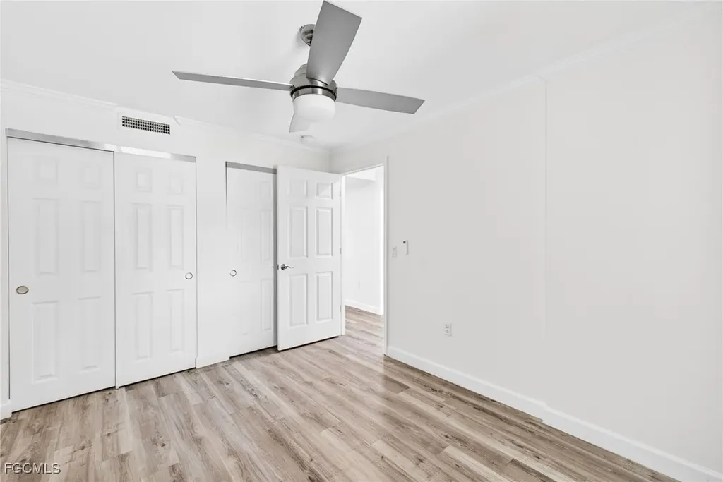 200 Periwinkle Way Sanibel FL 33957