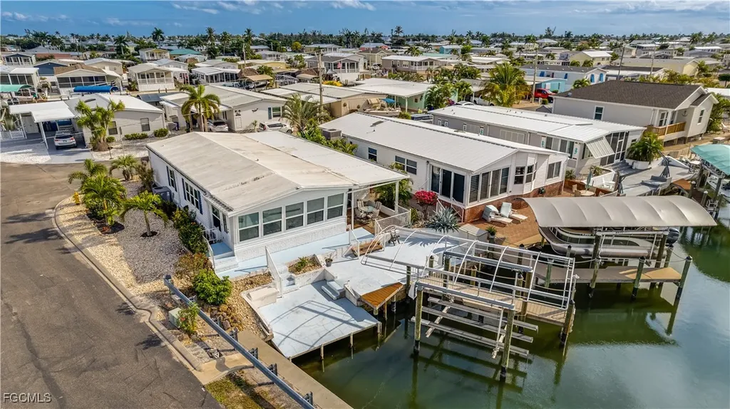 3033 Bounty Lane St. James City FL 33956