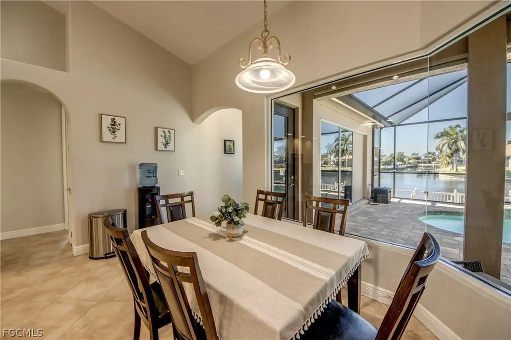 4106 SW 25th Place Cape Coral FL 33914