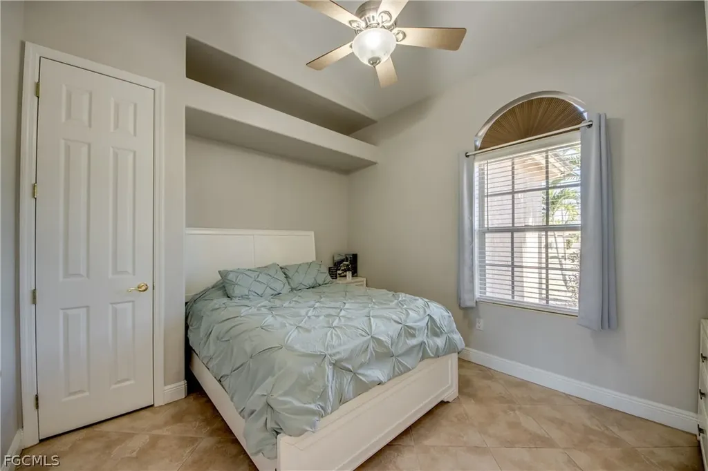 4106 SW 25th Place Cape Coral FL 33914