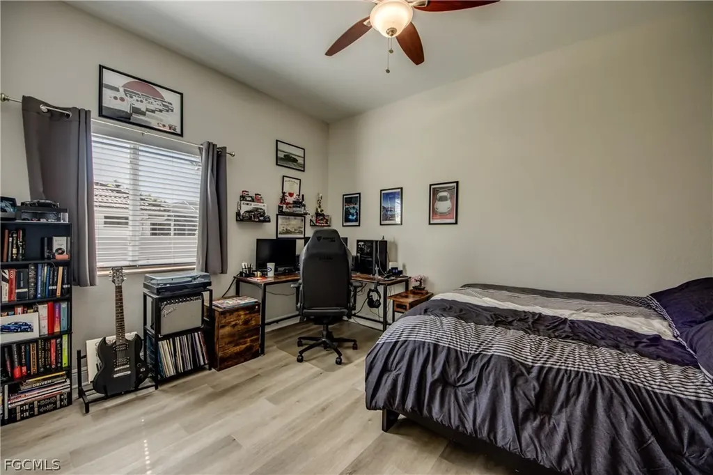 4106 SW 25th Place Cape Coral FL 33914