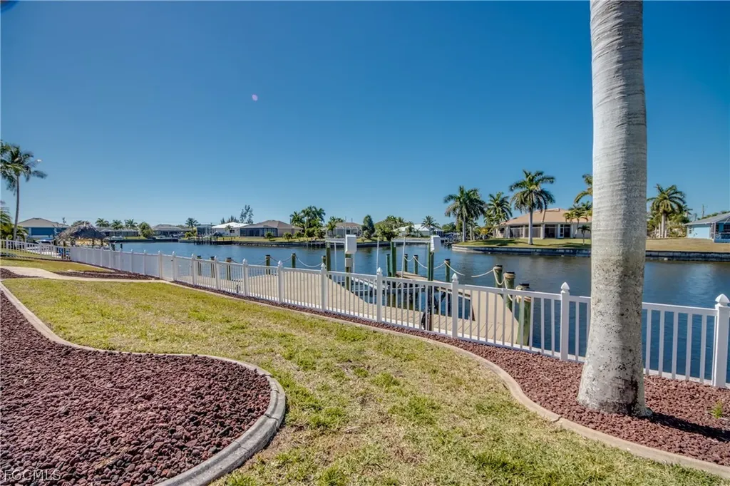 4106 SW 25th Place Cape Coral FL 33914