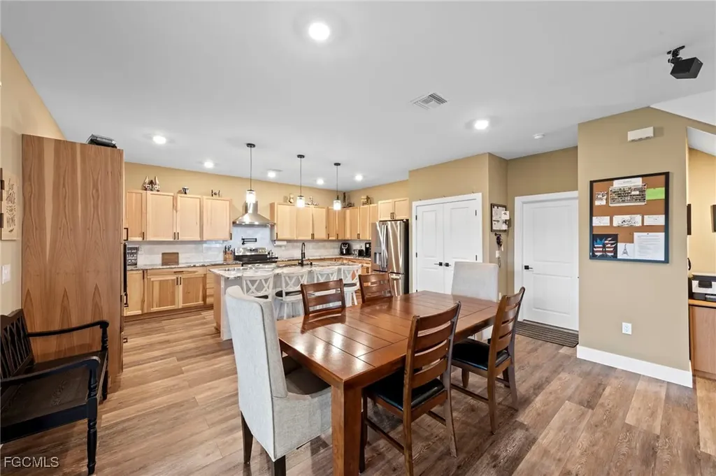 4215 15th Street SW Lehigh Acres FL 33976