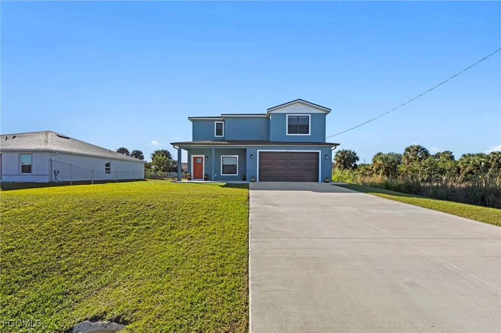4215 15th Street SW Lehigh Acres FL 33976
