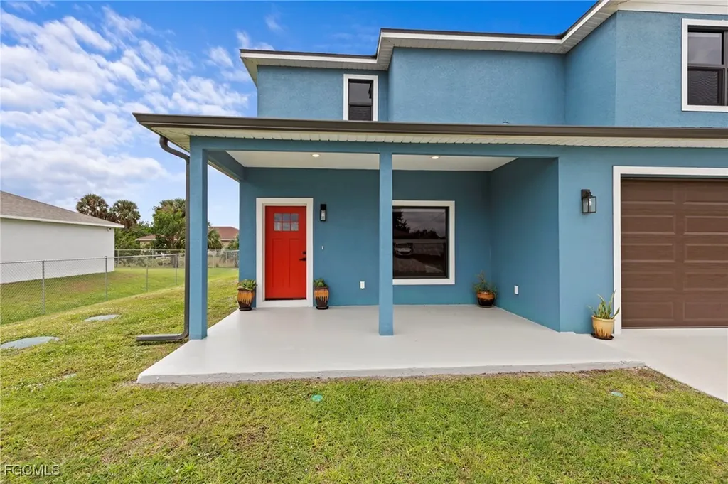 4215 15th Street SW Lehigh Acres FL 33976