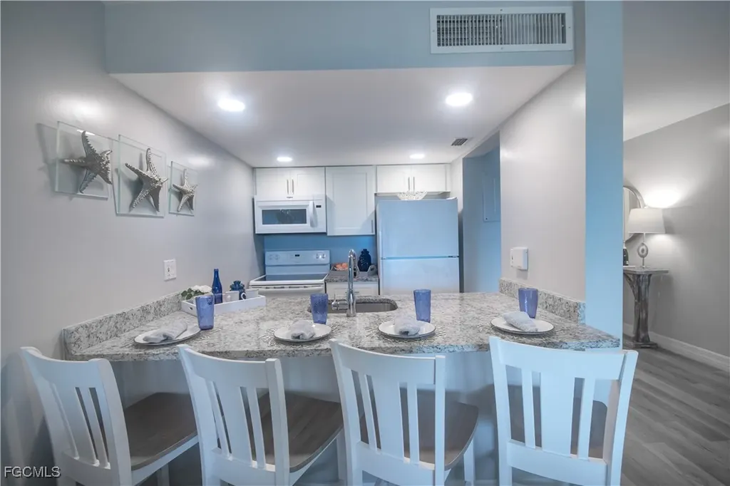 3136 Tennis Villas Captiva FL 33924