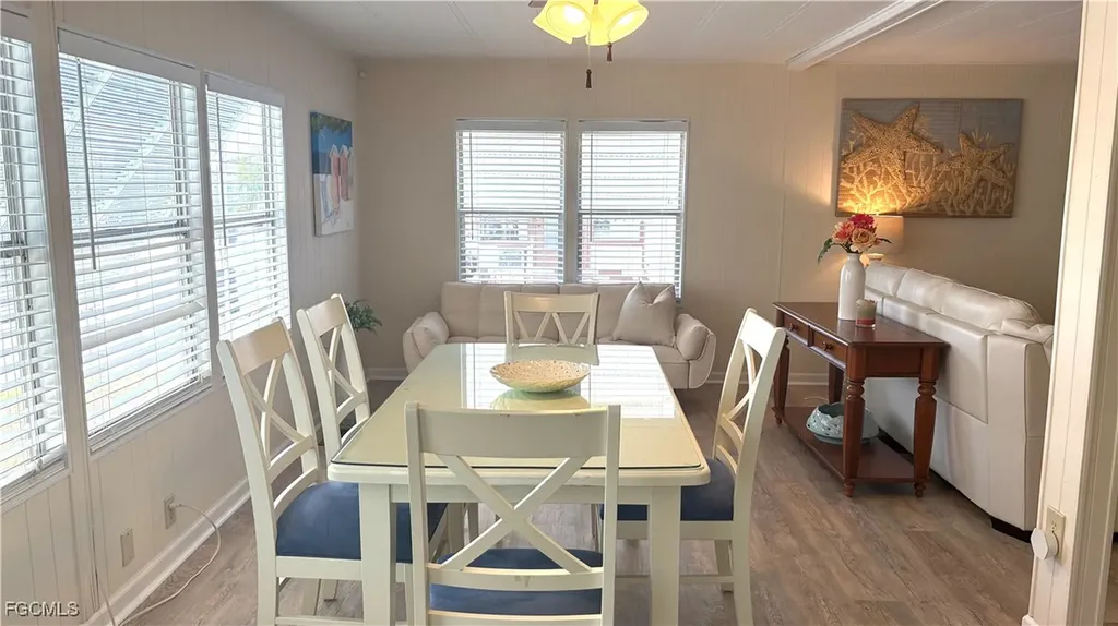 580 Winning Way North Fort Myers FL 33917