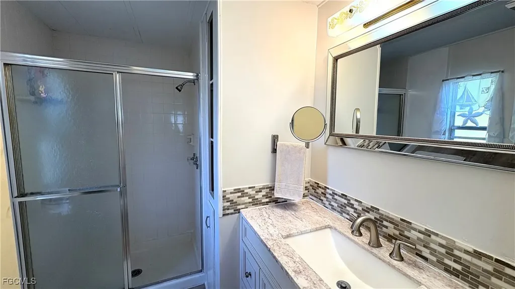 580 Winning Way North Fort Myers FL 33917