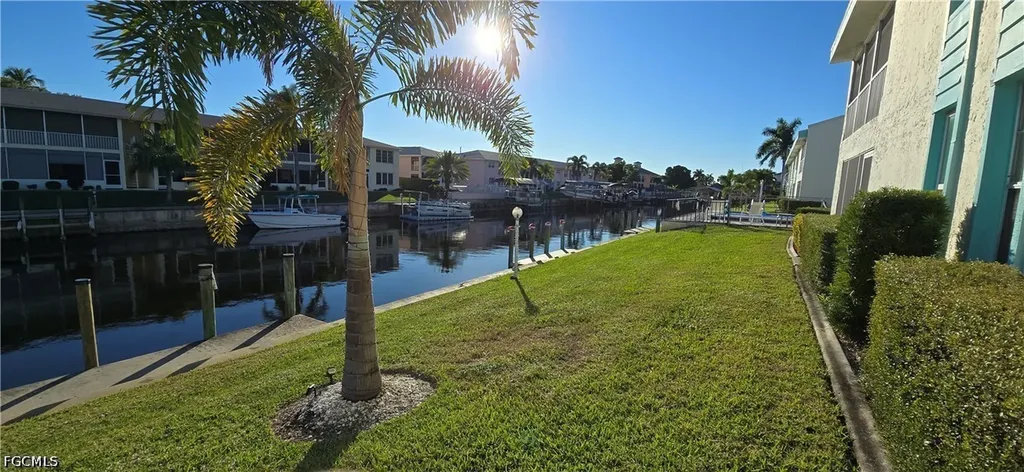 1404 SE 40th Street Cape Coral FL 33904