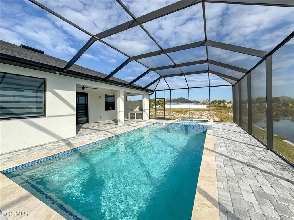 2535 SW 5th Avenue Cape Coral FL 33914