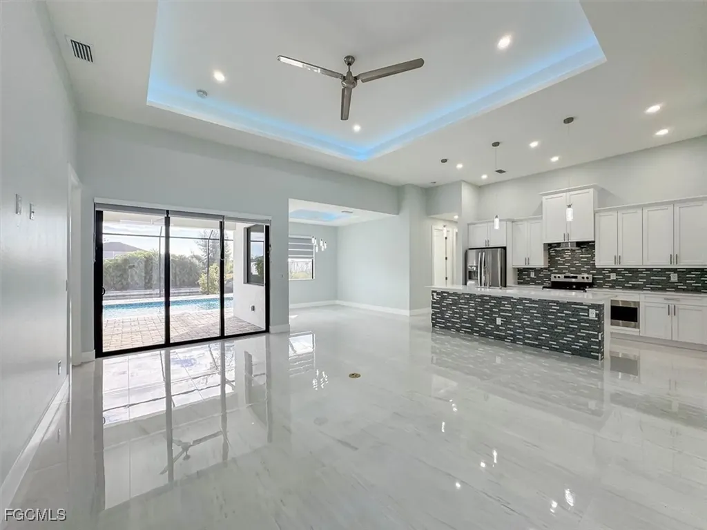 2535 SW 5th Avenue Cape Coral FL 33914