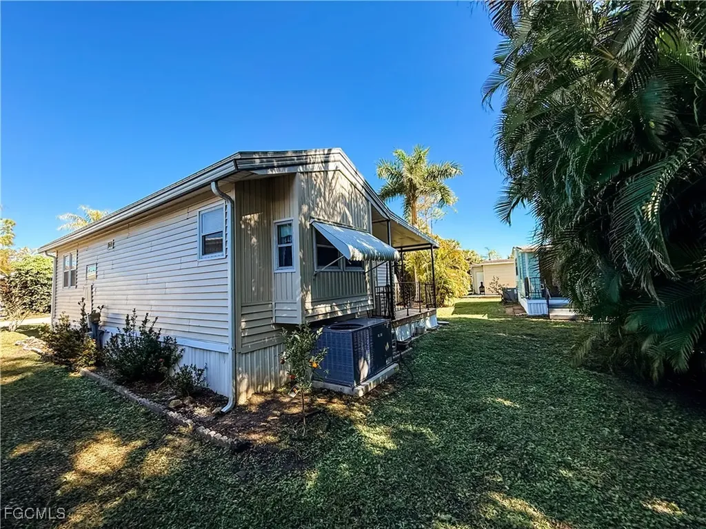 10707 Yellow Rail Circle Estero FL 33928