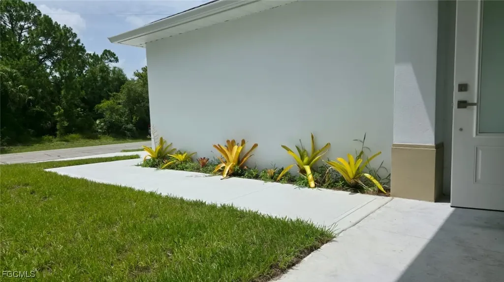 5005 Eifel Lane Labelle FL 33935