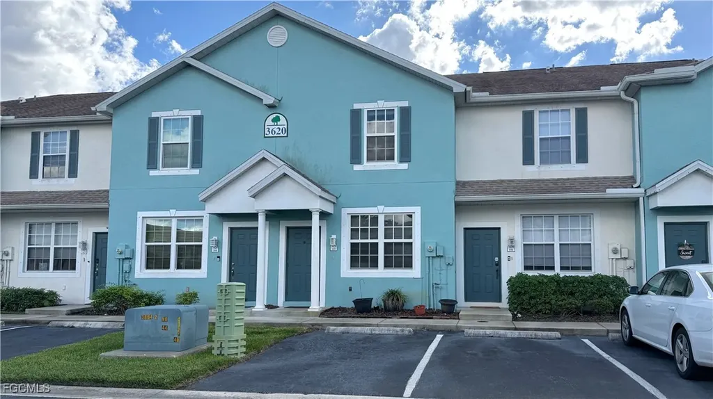 3620 Pine Oak Circle Fort Myers FL 33916